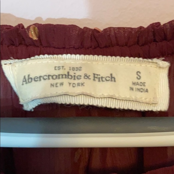 Abercrombie & Fitch Polka Dot Blouse Size Small - Picture 3 of 3